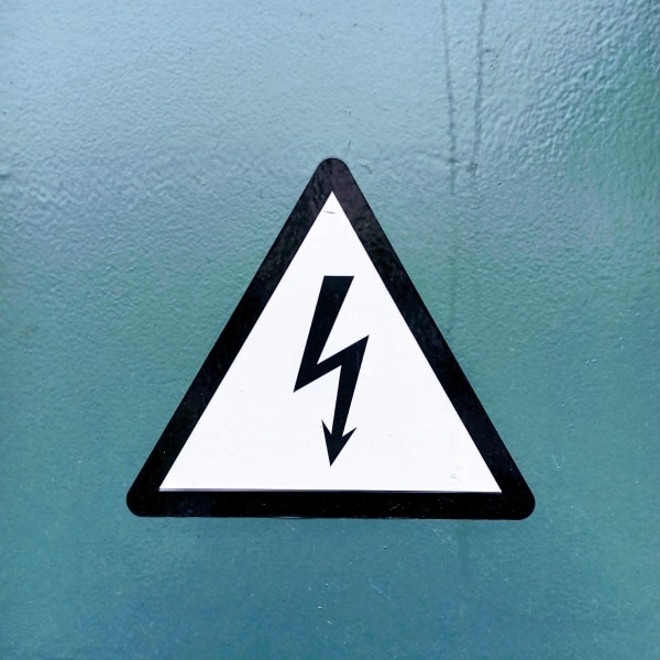 Sign warns of electrical danger